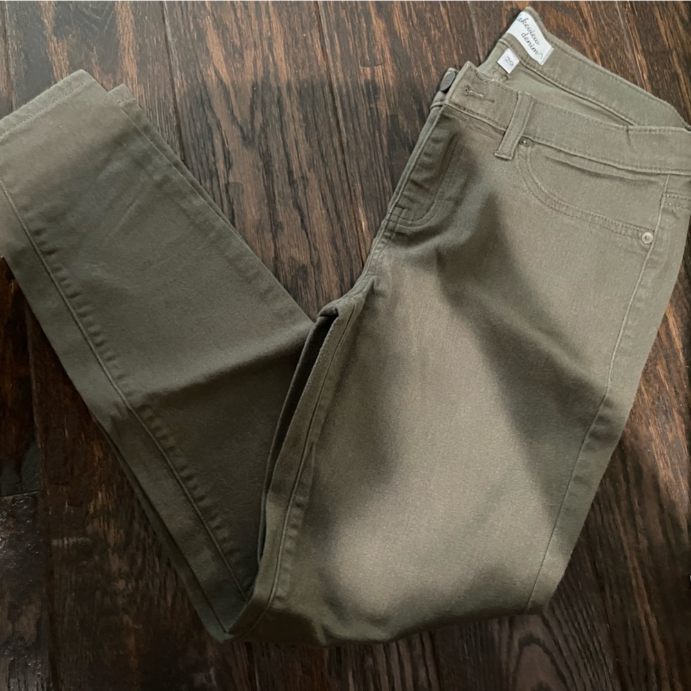 Lakeview denim greenish skinny jeans size 8
